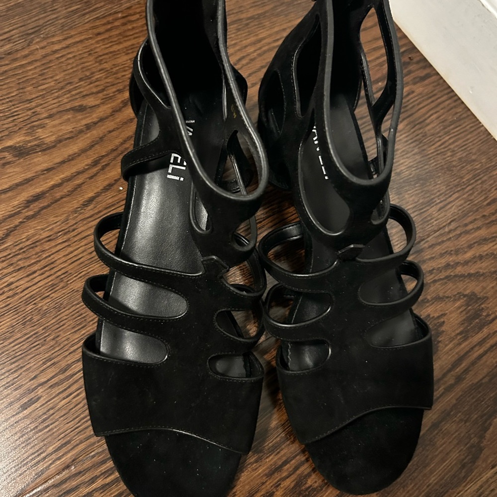 Vaneli Black Strappy Sandals